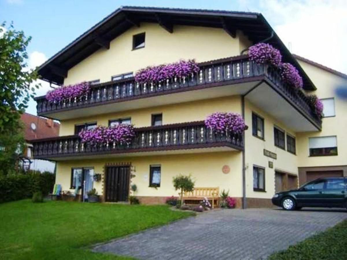 Ferienwohnung Am Limespfad Hesselbach Luaran gambar
